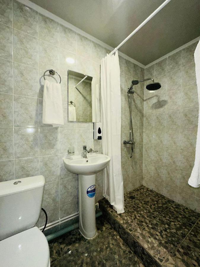 Apec Hotel Atiraw Buitenkant foto